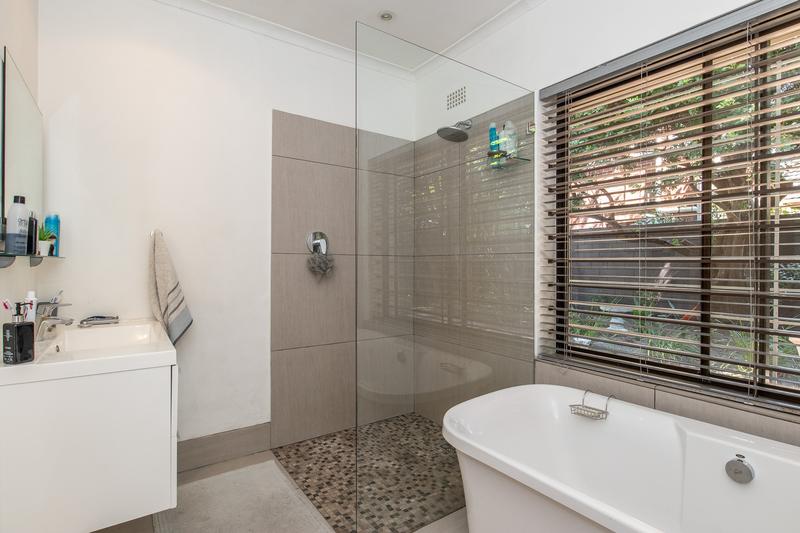 To Let 3 Bedroom Property for Rent in Constantia Western Cape